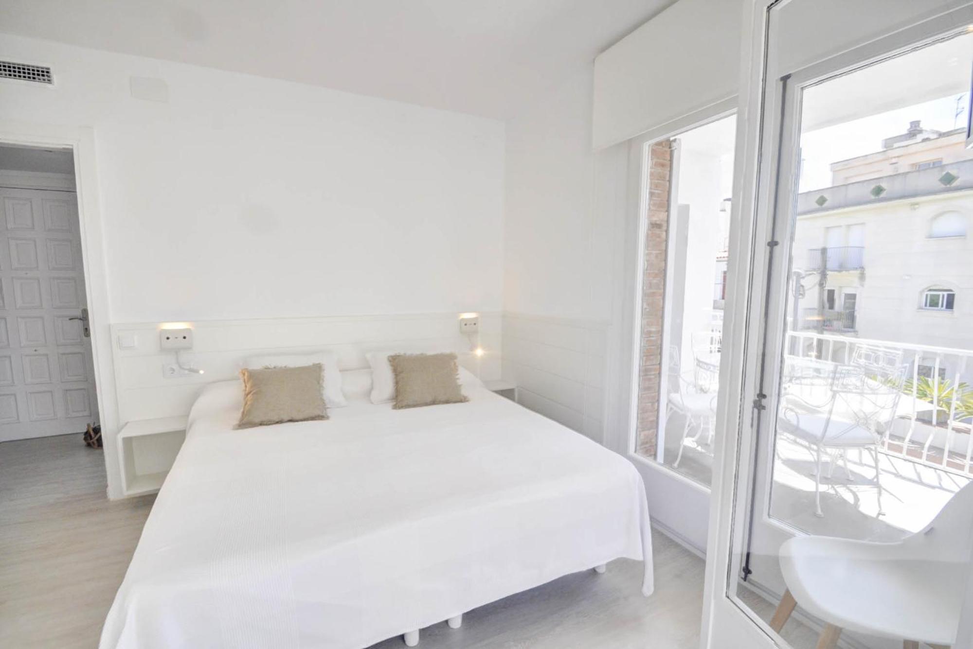 The Luxor Apartment By Hello Homes Sitges Exterior foto